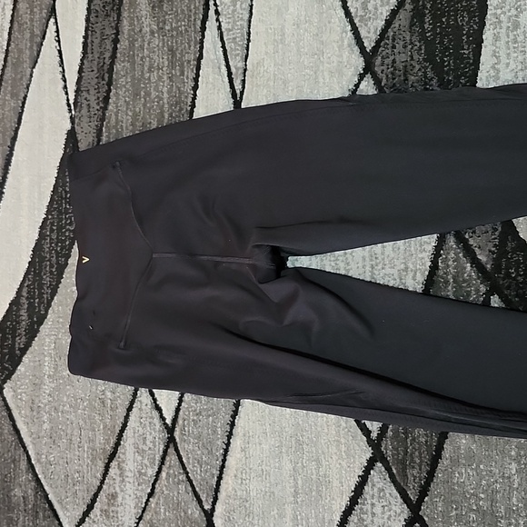 VICTORIA SECRET 2020 BLACK MESH CRISS-CROSS HIGH-WAISTED LEGGINGS - Picture 7 of 15